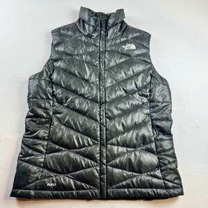 The North Face NWOT Women's Aconcagua Puffer Vest Black Size Medium